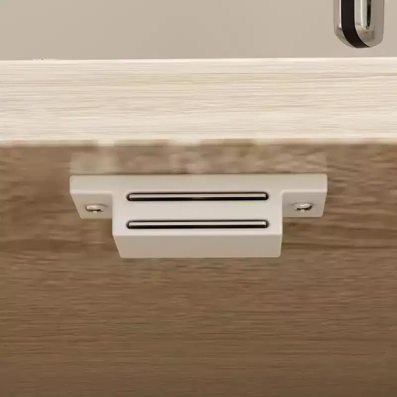 Meuble bas de cuisine en bois avec portes métalliques, 3 tiroirs et plan de travail