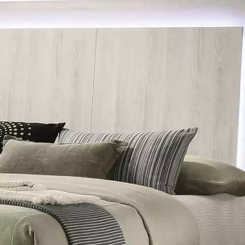 Royal Hampton Queen Size Bed W Led On Headboard, Antique White Wash Finsih
